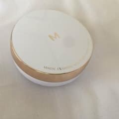 M ファンデーションのサムネイル