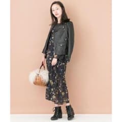 アーバンリサーチ 花柄ワンピースのサムネイル
