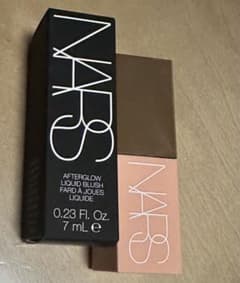 NARS アフターグローリキッドブラッシュ ソフトライラック　02802のサムネイル