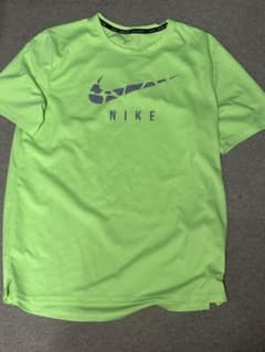 Nike 90s〜00sグリーン Tシャツのサムネイル