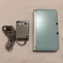 ニンテンドー3DS LL ミント×ホワイト 本体 充電器付きのサムネイル
