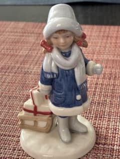 レア❣️美品◼️ロイヤルコペンハーゲン　フィギュリン　女の子 美品 ロイヤルコペンハーゲン 2003年 フィギュリン 女の子 - メルカリ