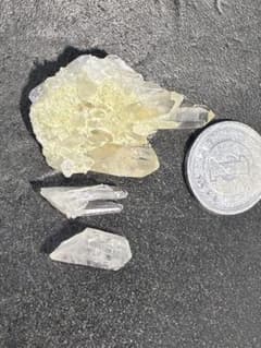 あ*お様 国産鉱物 (182)天然水晶 原石 鉱物標本 3個セットのサムネイル