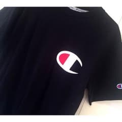 Champion　Tシャツのサムネイル