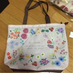 由香里様専用Lesucre新品未使用 バッグのサムネイル
