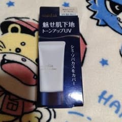 media UVフェイスベース SPF32 PA++のサムネイル