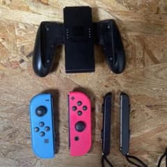 Switch コントローラー 周辺機器のサムネイル