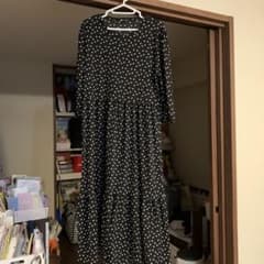 ZARA ドット柄ロングワンピース　レディースLのサムネイル