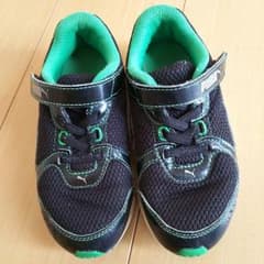 プーマ18㎝美品♡スニーカーのサムネイル
