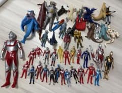 日*1様 ウルトラマン 怪獣 フィギュア ソフビ まとめ売りのサムネイル