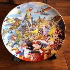 ディズニーの飾り皿。のサムネイル