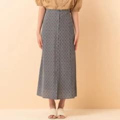 レトロガール　ロングスカートのサムネイル