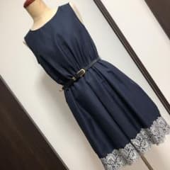 レストローズの裾刺繍ワンピース！のサムネイル