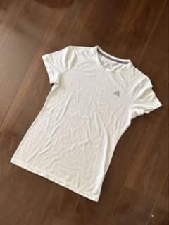 adidas ホワイト クルーネック Tシャツのサムネイル