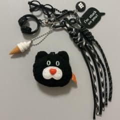【143】 mojojojo じゃらじゃらキーホルダー 黒ねこのサムネイル
