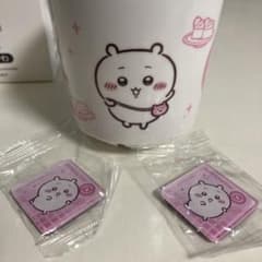 ちいかわ　くら寿司　オリジナル湯呑み　アクリルマグネット　3点セットのサムネイル