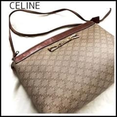 【Miria 様専用】CELINE セリーヌ　ショルダーバッグマカダム柄のサムネイル