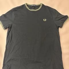 FRED PERRY Tシャツのサムネイル