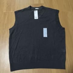 GU ウォッシャブルメッシュニットベスト グレー Mのサムネイル