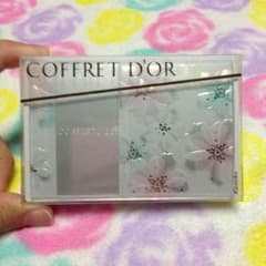 コフレドール♡ファンデケースのサムネイル