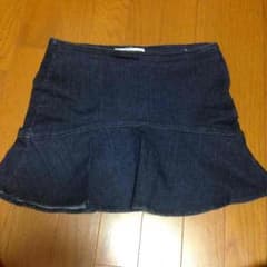 スカートのサムネイル