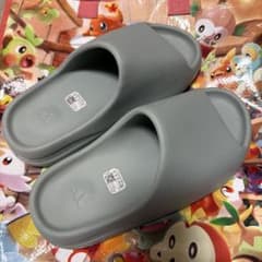 27.5cm adidas YEEZY Slide "Salt"のサムネイル