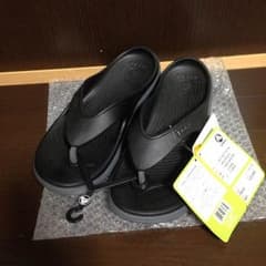 クロックス 新品サンダル ビーサン 黒のサムネイル
