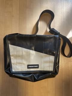 FREITAG DRAGNET メッセンジャーバッグ　ID付きのサムネイル