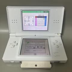 ニンテンドーDS Lite 本体 クリスタルホワイト 動作確認済 充電器付のサムネイル