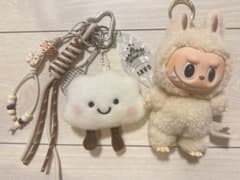 ラブブ風 うさぎマスコット キーホルダー付きのサムネイル