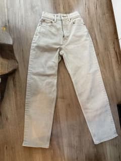 MOUSSY PLAIN JEANS デニムパンツ 23のサムネイル