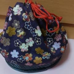 和柄の巾着のサムネイル