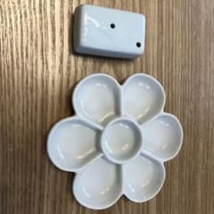 塗料入れ&水入れのサムネイル