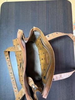 MCM ロゴプリント ブラウンレザートートバックのサムネイル
