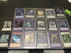 遊戯王 ブラックマジシャンデッキ(旧式)のサムネイル