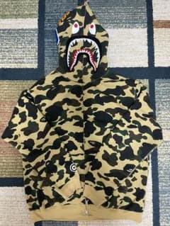 APE カモ柄 シャーク パーカーのサムネイル