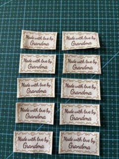 刺繍タグ 布タグ ハンドメイド作品用 10枚のサムネイル