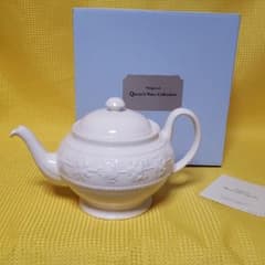 wedgwood フェスティビティ・ティーポットのサムネイル