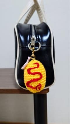 オムライス　オムレツ　チャーム　キーホルダー　ハンドメイド　スプーン付きのサムネイル