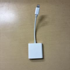 Lightningコネクタ SD/microSDカードアダプターのサムネイル