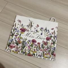 ミスディオール限定ショッパーのサムネイル