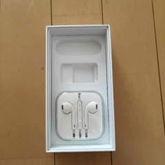 iPhone純正イヤホンのサムネイル