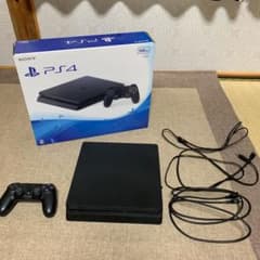 PlayStation®4 ジェット・ブラック 500GB CUH-2100A…のサムネイル