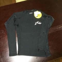 RUSTY 新品ラッシュガード☆M お買得のサムネイル