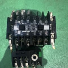 YASKAWA Electric HC-4E2 電磁接触器のサムネイル