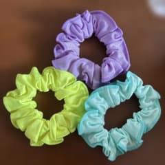 シュシュのサムネイル