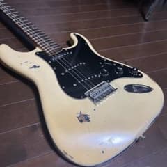 squier silverseries ストラト日本製レリックのサムネイル