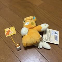 おねんねパーモットぬいぐるみ・鈴ねつけキーホルダーセットのサムネイル