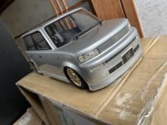 トヨタ bB 初代タイプ1/10スケール ラジコンカー シルバーボディ