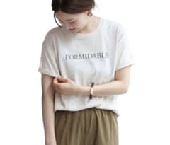 イエナ　IENA  プリントロゴTシャツ　オフホワイトのサムネイル